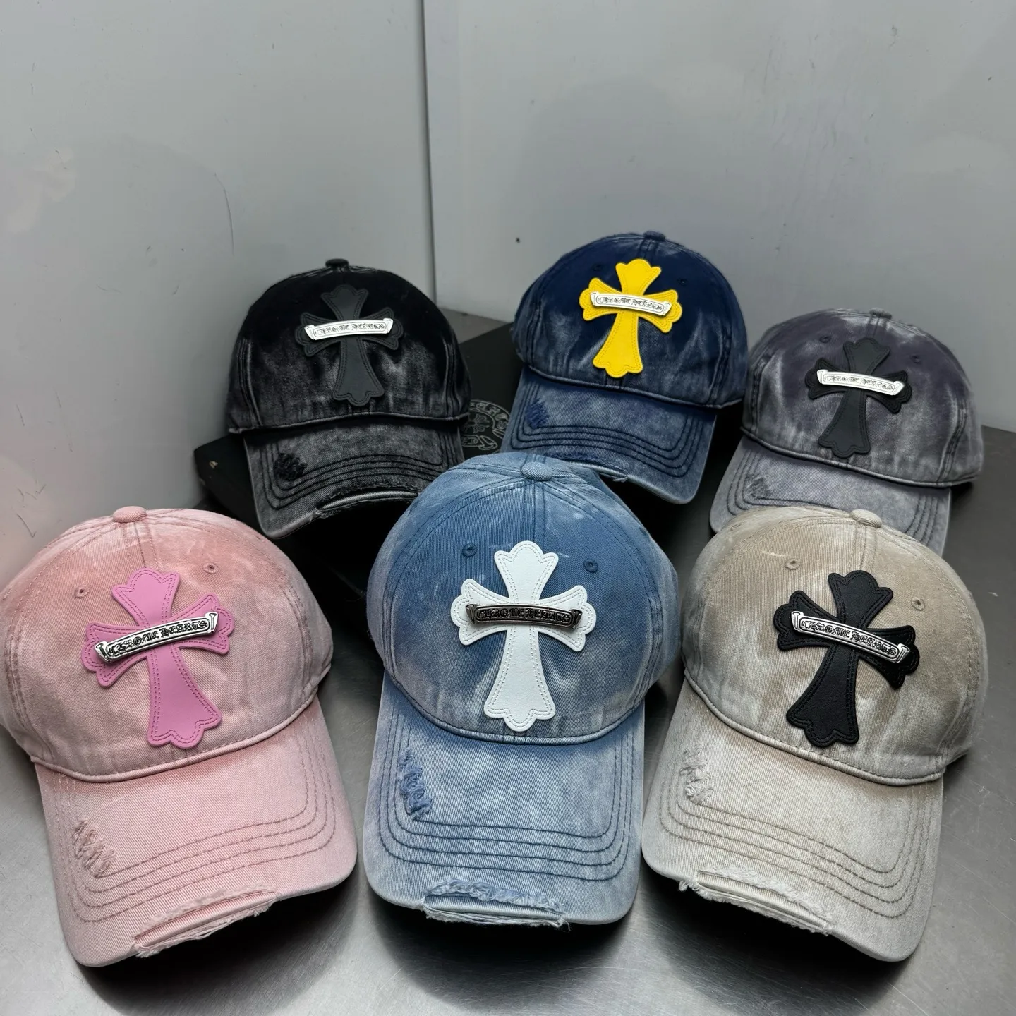 Crow heart denim washed spring and summer hole baseball cap